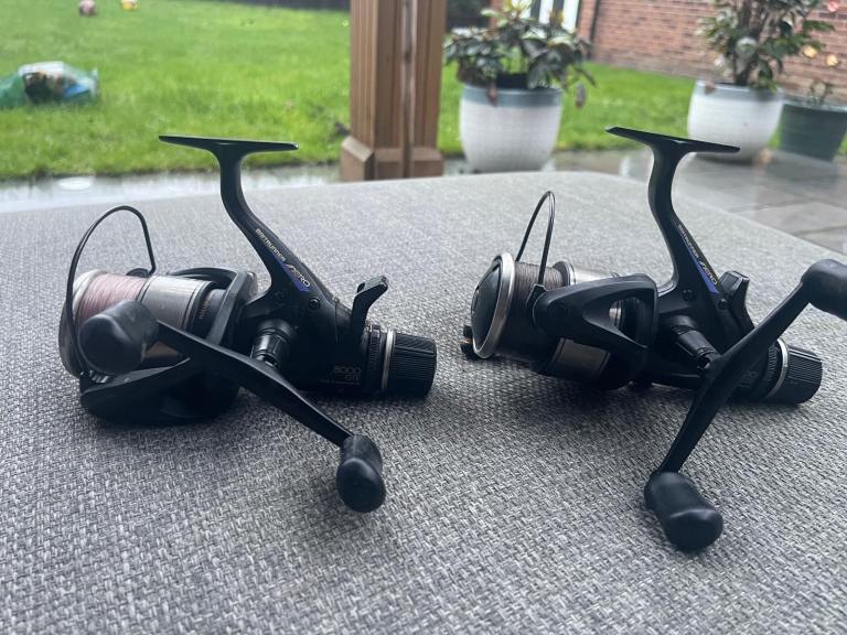 Pair of Shimano Aero 8000 GTE Baitrunner carp reels 