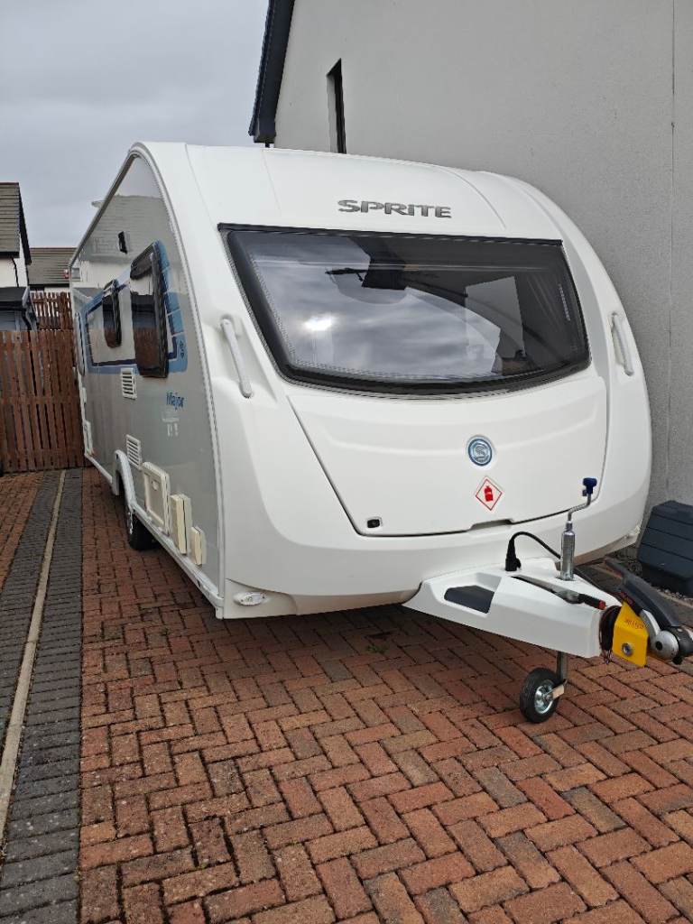Sold pending collection - Swift Sprite Major 4 2012 – 4 berth caravan