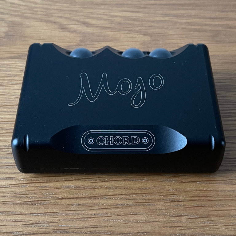 CHORD Mojo Portable DAC Headphone Amplifier