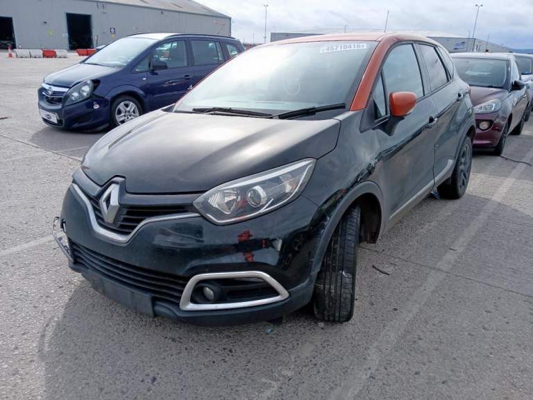 BREAKING RENAULT CAPTUR 1.5 DIESEL 2017 STOCK NUMBER ZY66