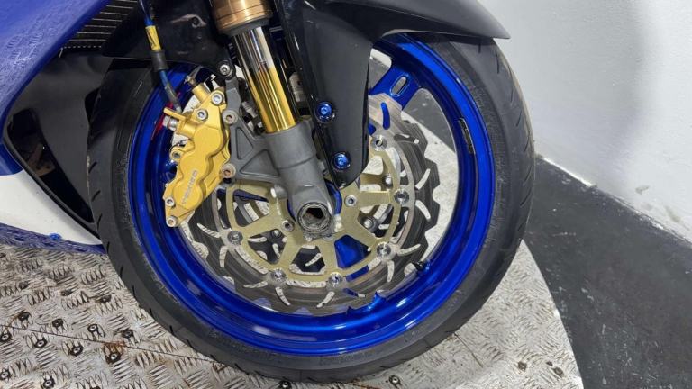 Suzuki GSX-R K1 2001 41K RUNNING PROJECT SPORTS BIKE TRACK BIKE 750CC