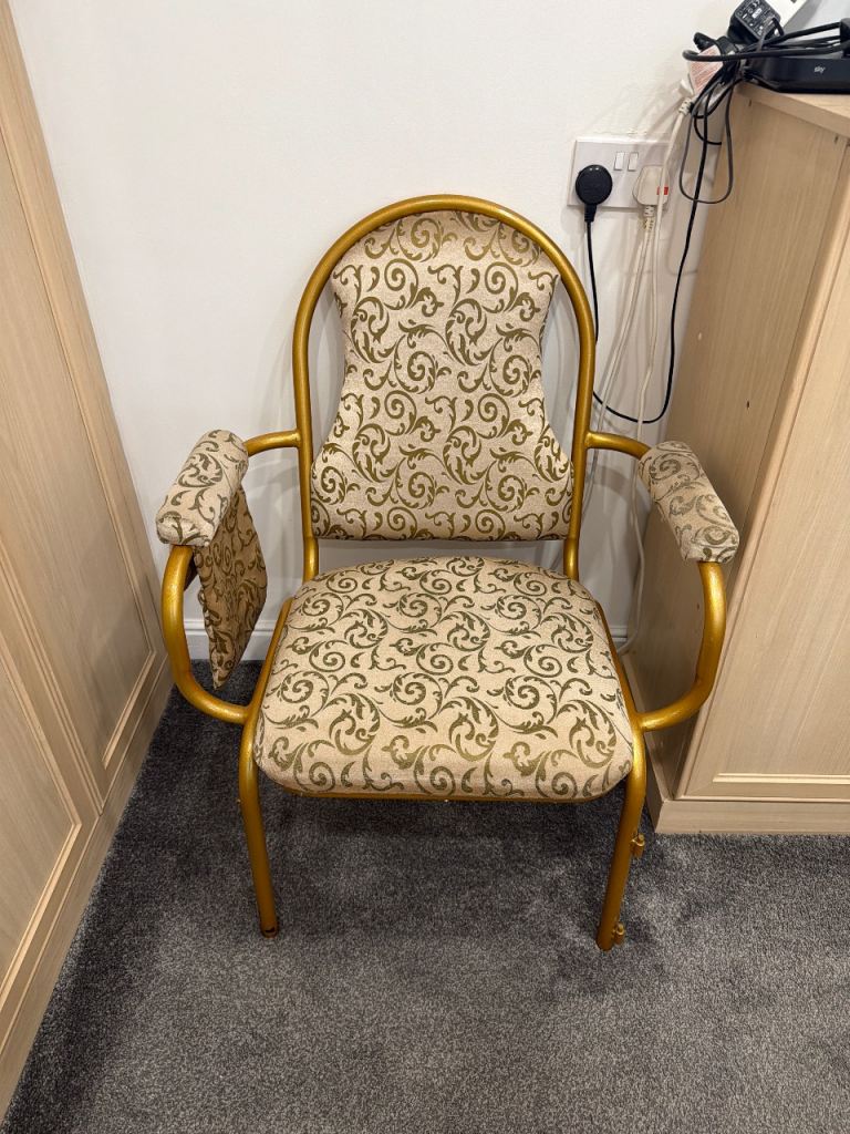 Muslim prayer chair 
