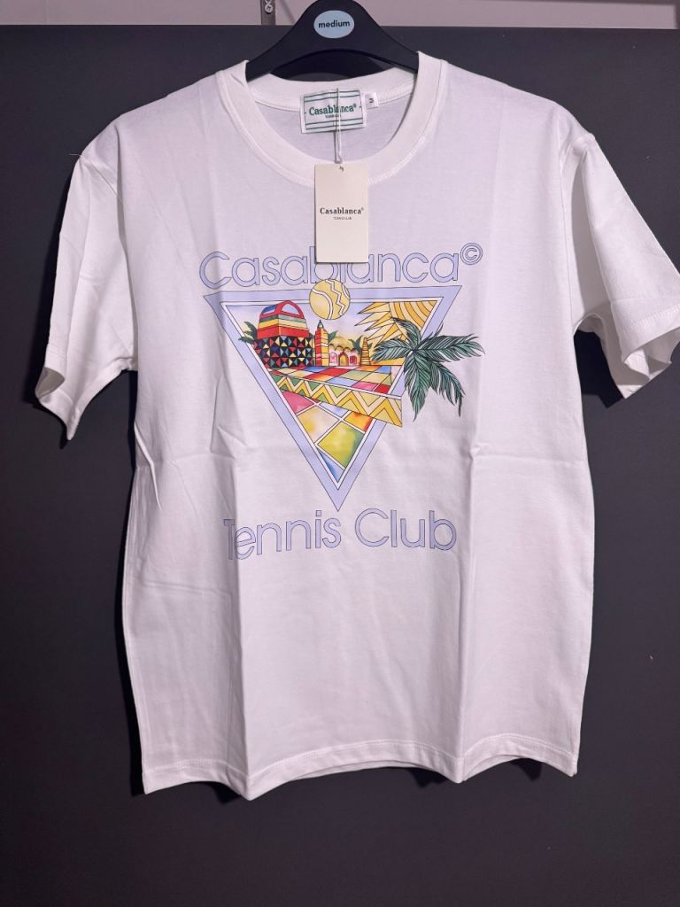 MULTIPLE MENS DESIGNER T SHIRTS 