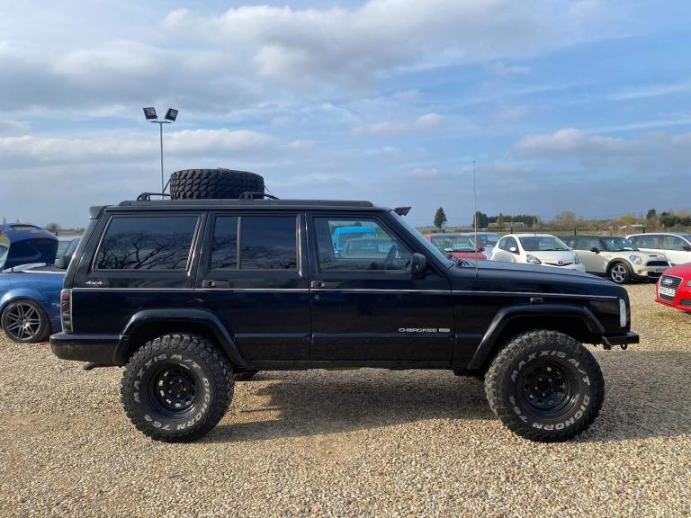 1997 Jeep Cherokee 4.0 Limited 4x4 5dr ESTATE Petrol Automatic