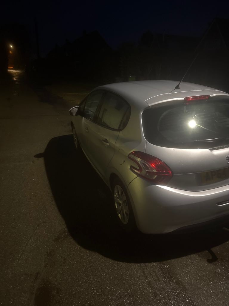 Peugeot, 208, diesel 5 dr 2015, Manual, 1398 (cc), 5 doors