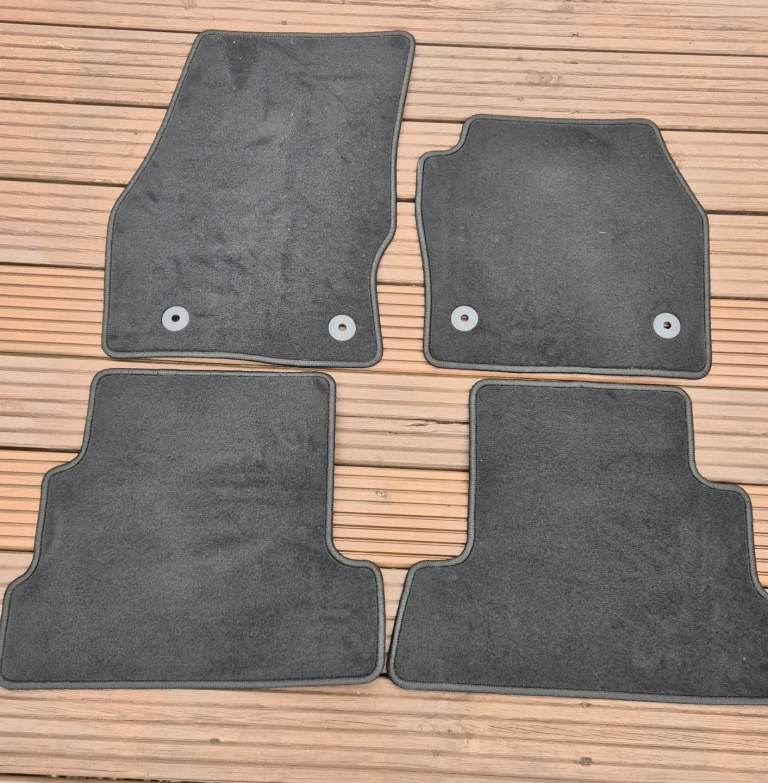 Genuine Ford Velour Floor Mats for MK2.5 Ford Kuga