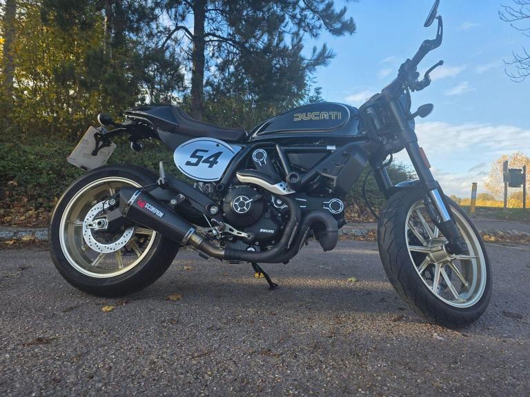 DUCATI SCRAMBLER 800 803 CAFE RACER EURO 4 2019 Petrol Manual in Black