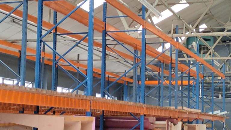 Pallet Racking Warehouse Storage Uprights Beams. discounts avail on bulk buy