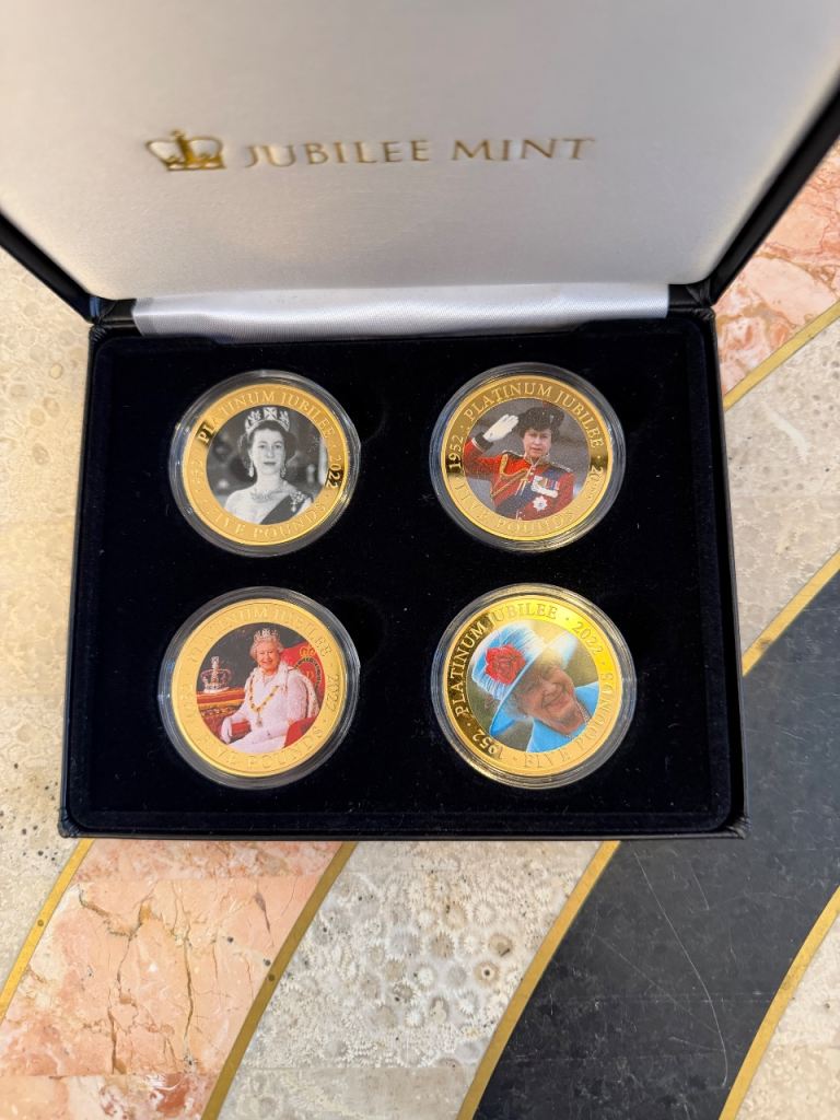 Jubilee Mint - Platinum Jubilee Coin Collection 4x £5 – As New