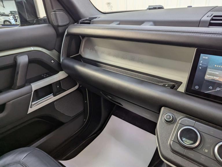 2021 Land Rover Defender 2.0 Defender SE Auto 4WD 5dr SUV Petrol Automatic