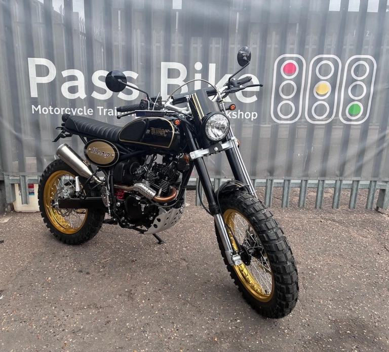 Bluroc Hero Adventure Scrambler