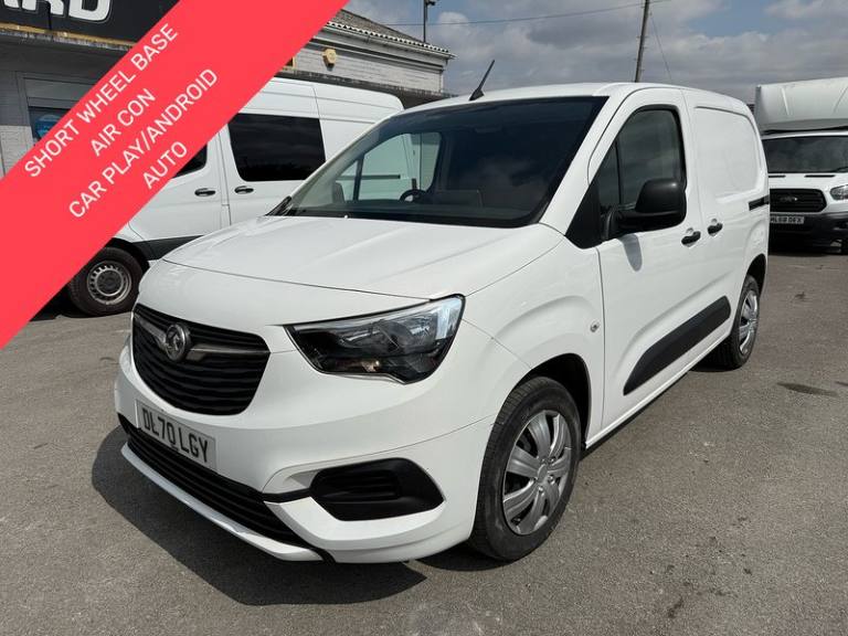 2020 Vauxhall Combo 2300 1.5 Turbo D 100ps H1 Sportive Van PANEL VAN DIESEL Manual