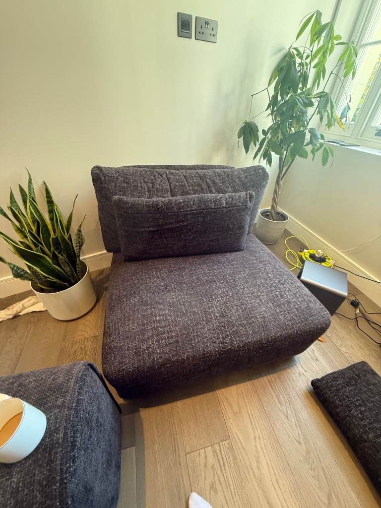 Sofa Club Seat with Chaise!
