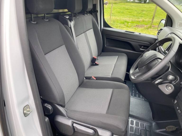 2023 73 PEUGEOT EXPERT 1.5 BLUEHDI 1000 PROFESSIONAL PREMIUM + NAV STANDARD 6DR 