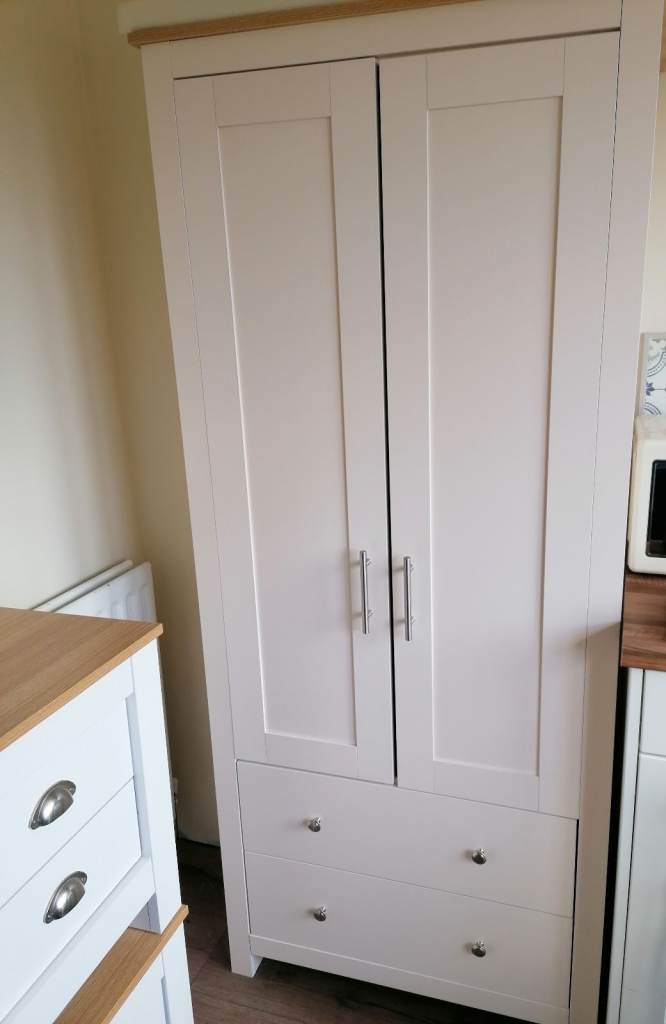 Cream shaker Wardrobe with 2 drawers and bedside cabinets