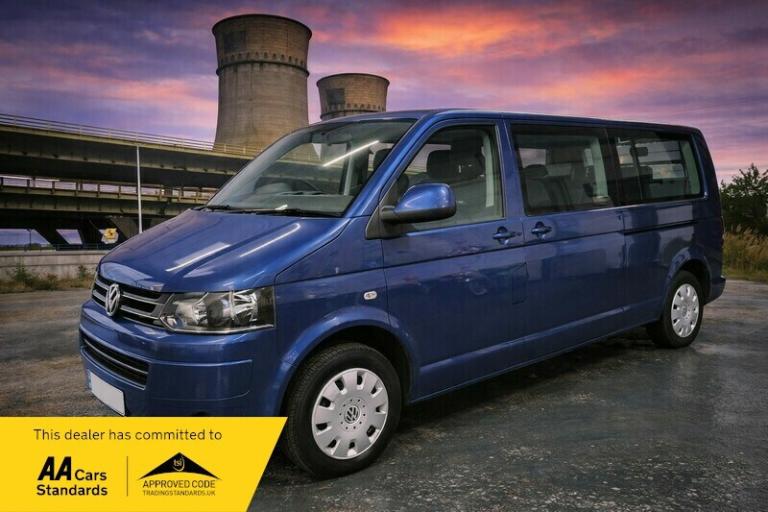 Volkswagen Transporter T30 TDI SHUTTLE SE
