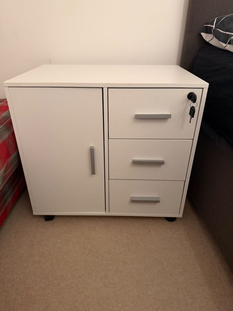 YITAHOME White Mobile File Cabinet with Lock – Brand New