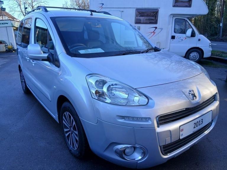 Peugeot Partner Day-Van Micro-Camper