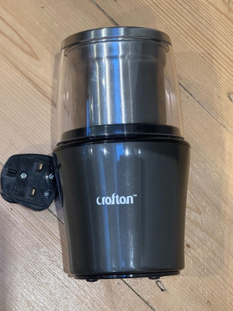Coffee grinder practically new