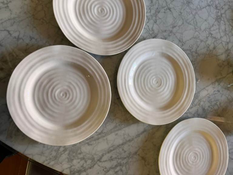Sophie Conran for Portmeirion Porcelain White Dinner Set 12 pieces