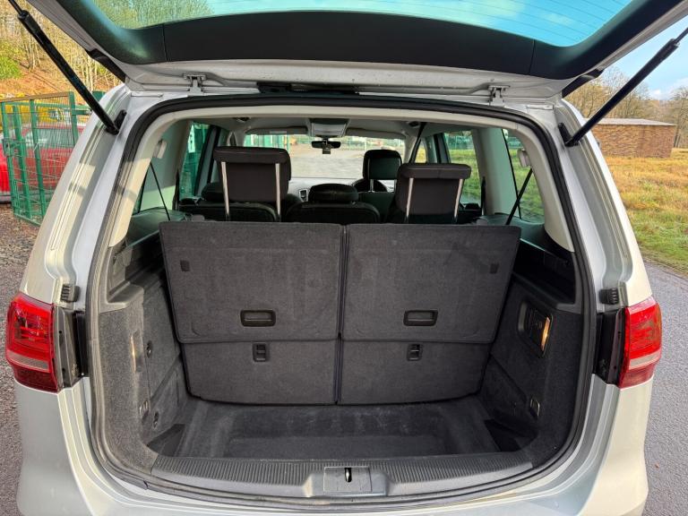 2017 Volkswagen Sharan 2.0 TDI CR BlueMotion Tech 150 SE 5dr DSG MPV Diesel Automatic