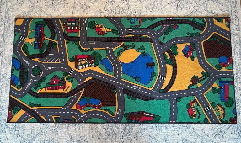 Car play mat