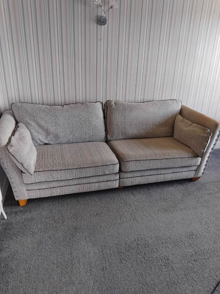 4 Seater Sofa 