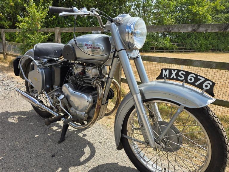 Royal Enfield Twin 1954 – Beautiful Restored Example – UK V5C
