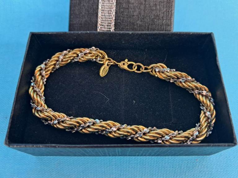 Vtg Monet 18ct yellow gold rope style bracelet entwined with a contrasting white gold link chain