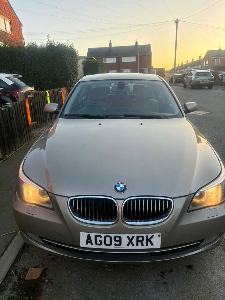 BMW, 5 SERIES, Saloon, 2009, Manual, 2993 (cc), 4 doors