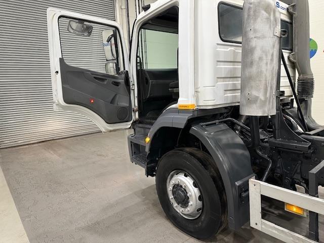 Mercedes Axor 2628 6x4 Day Cab Chassis Cab