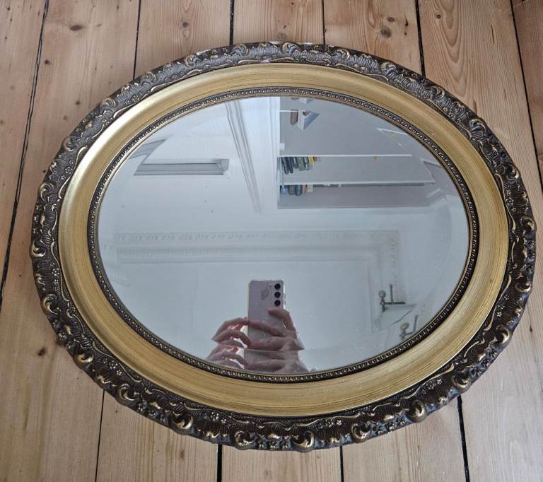 Vintage Oval Gilt Wall Mirror with Ornate Frame
