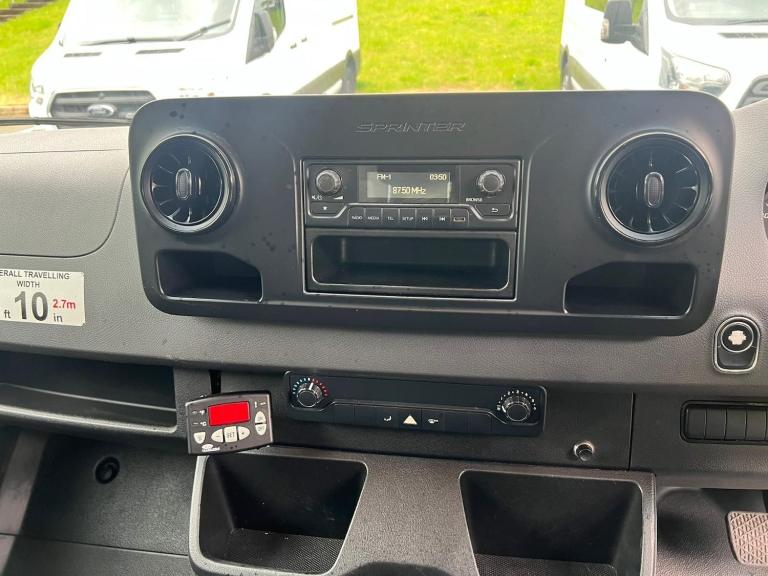 2018 68 REG MERCEDES BENZ SPRINTER 314 CDI MWB FRIDGE VAN AUTO WHITE EURO 6