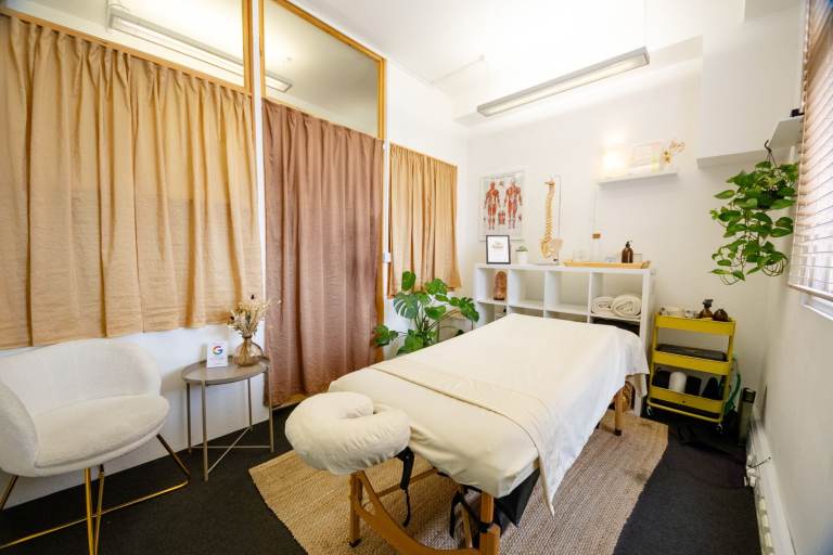 Beauty Room | Treatment Space |Therapy Room To Rent in Hackney Central E8