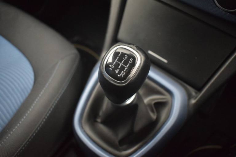 2014 Hyundai i10 1.2 Premium 5dr HATCHBACK PETROL Manual