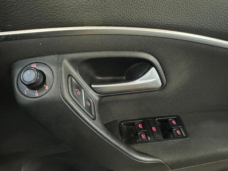 2016 Volkswagen Polo 1.2 TSI BlueMotion Tech Match Hatchback 5dr Petrol Manual Euro 6 (s/s) (90  ...