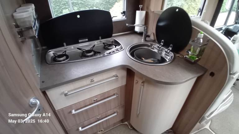 Pilote G.640 Immaculate. 30k mls. MOT. Service & habitation history. Dry. 4 New tyres and cambelt.