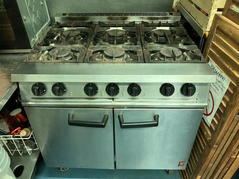 Falcon Dominator 6 Burner Commercial Cooker - Natural Gas - good working order - Collection only