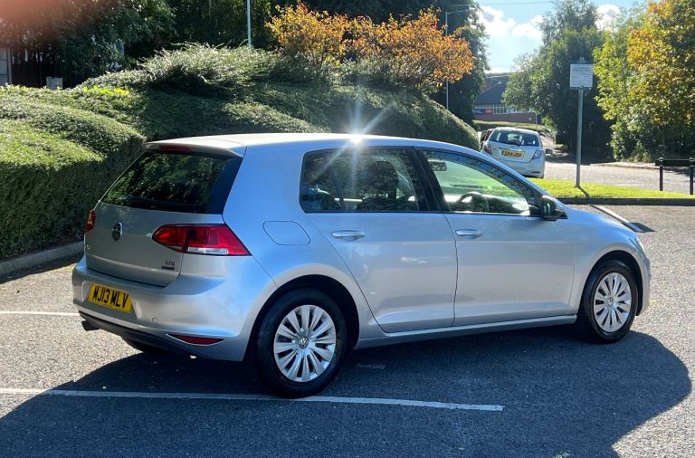 Volkswagen Golf 1.6Tdi diesel 6 speed manual £20 road tax long mot 2 keys HPI clear 