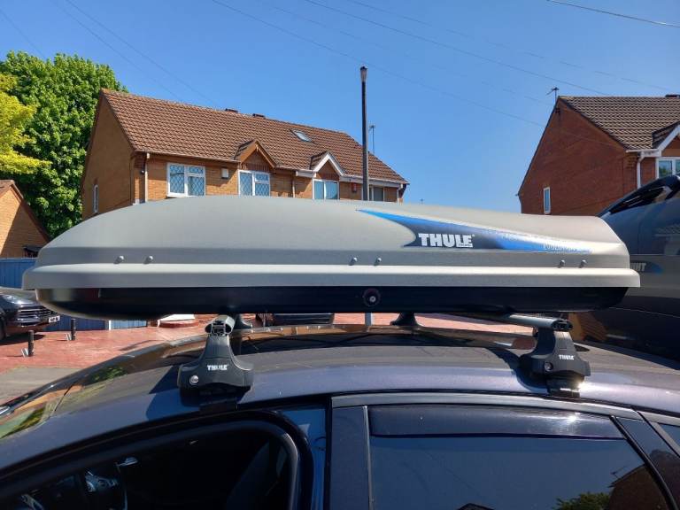 Thule Evolution 100 roof box