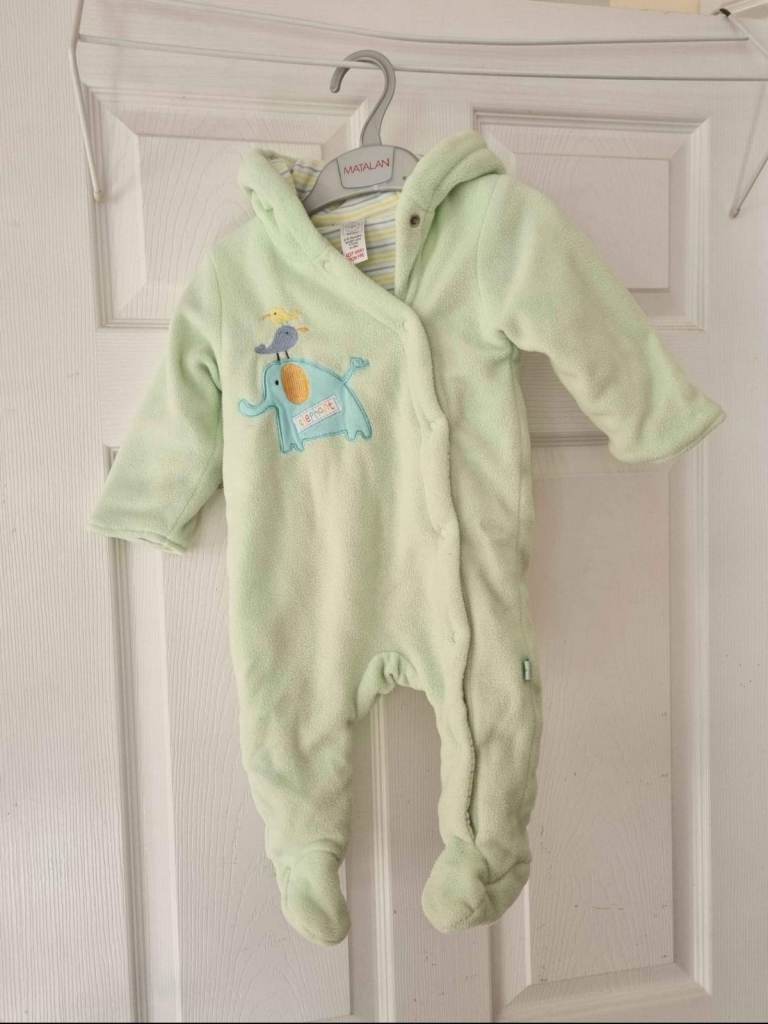 Baby winter suit / baby grow - 6-9 months