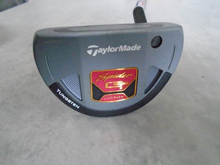 Taylormade spider GT rollback 33 inch putter with head cover, superstroke pistol GTR 1.0 grip