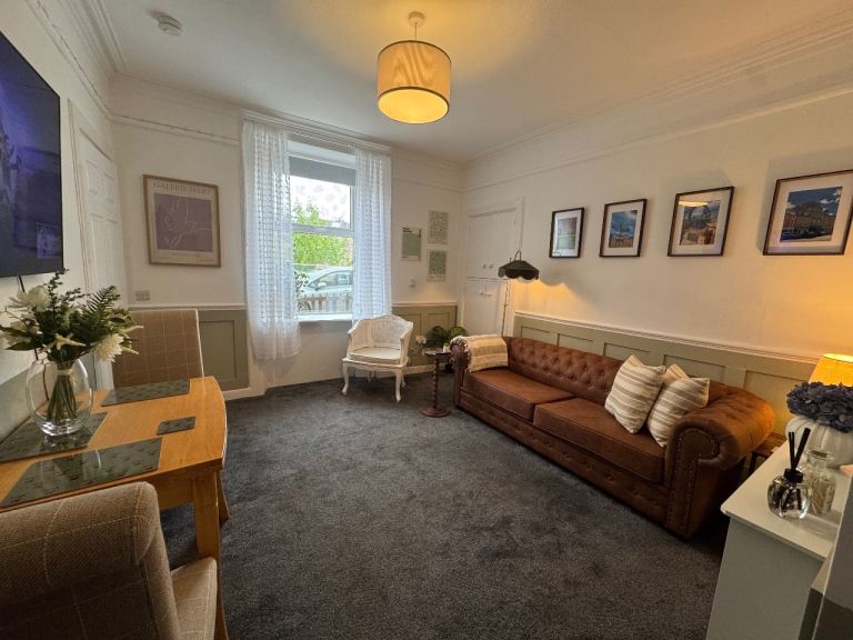 One bedroom available for contractor hire 