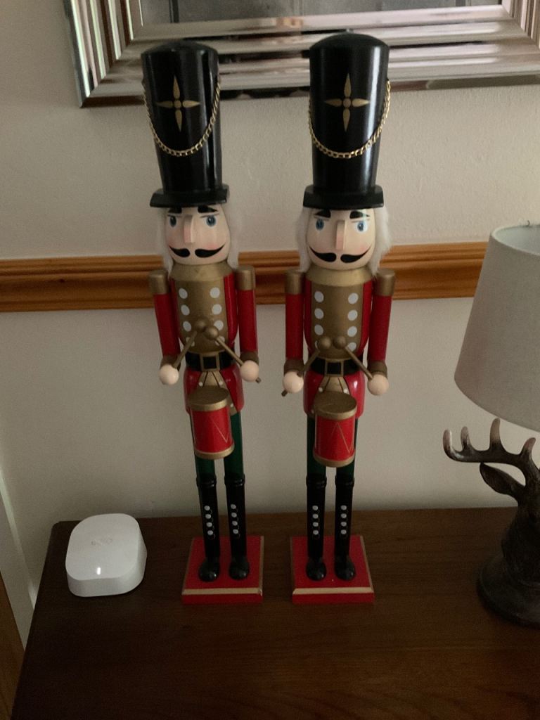Pair of Wooden Nutcracker Christmas Decorations – As Good As New
