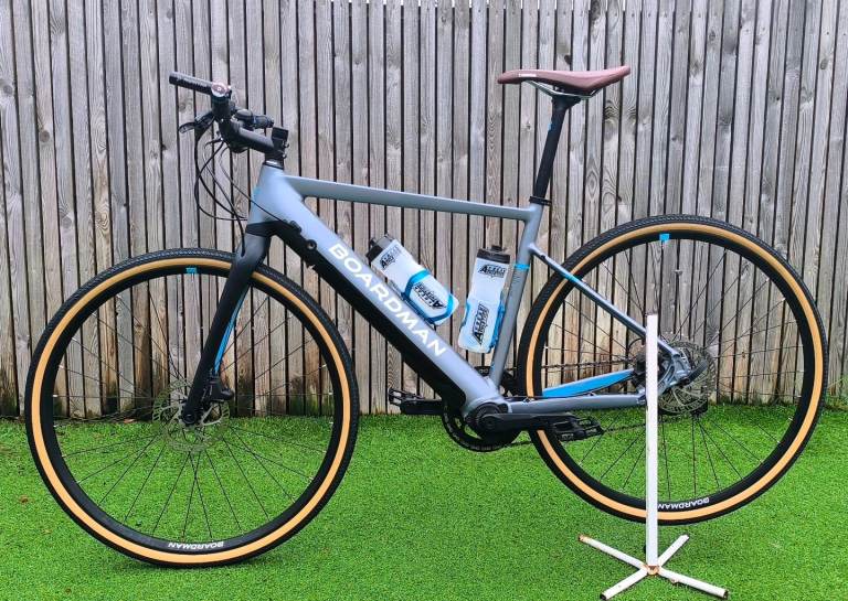Boardman ADV 8.9E Hybrid - Electric Bike
