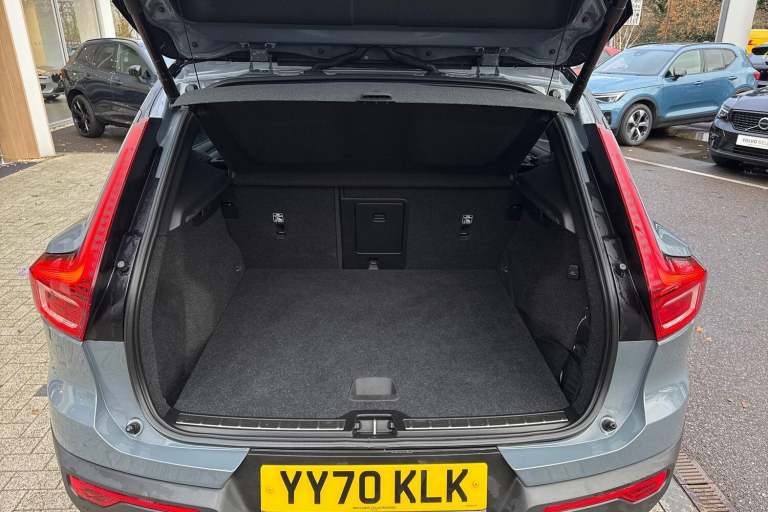 2020 Volvo XC40 1.5 T3 [163] R DESIGN 5dr ESTATE PETROL Manual