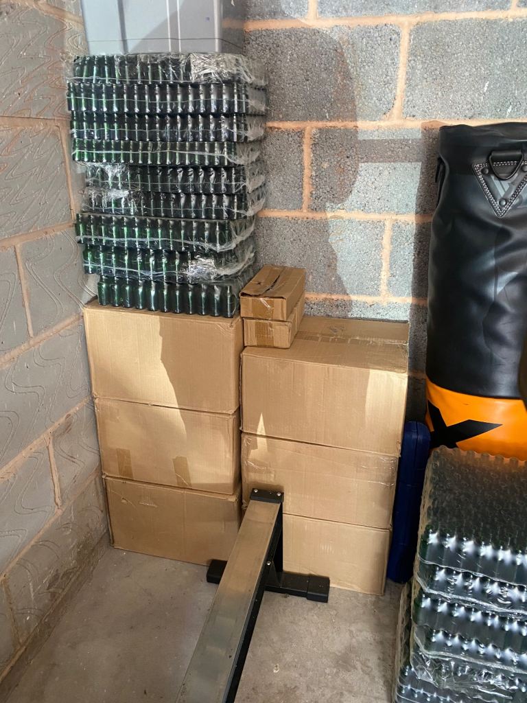 HUGE BULK JOB LOT. BOTTLES PUMPS AND PIPETTES. ALL NEW 💥🔥