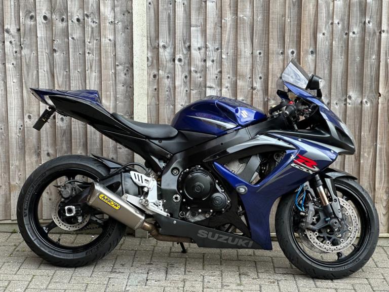 SUZUKI GSXR 750 K7 ISLE OF MAN 2007 (07) SUPER SPORT NUMBER 096 OF 200 MADE