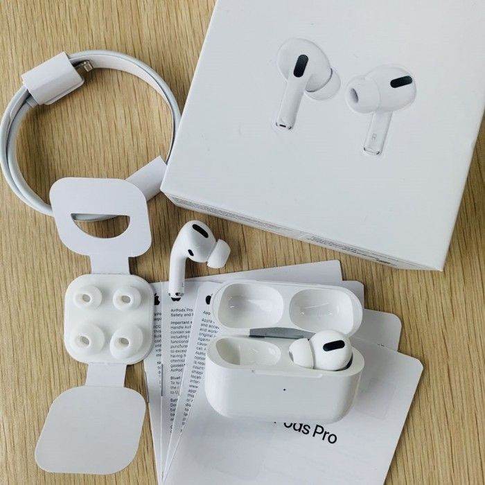 Apple AirPods Pro – White, Good Condition