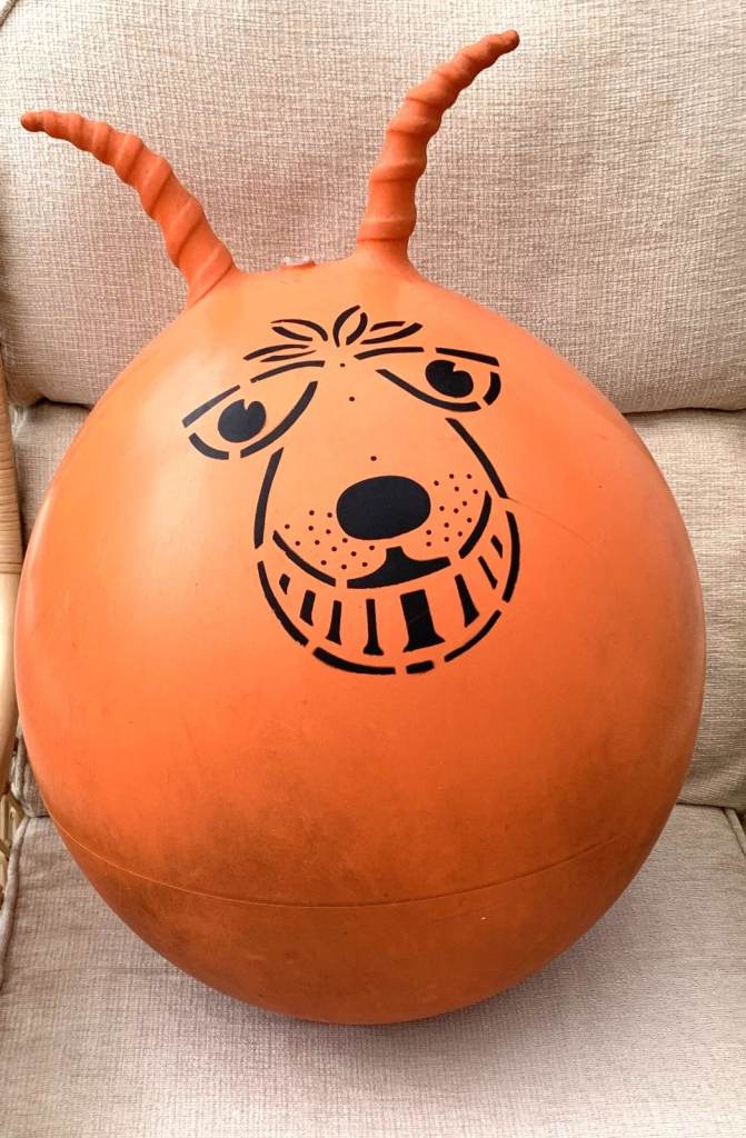 VINTAGE SPACE HOPPER (CIRCA 1970s)
